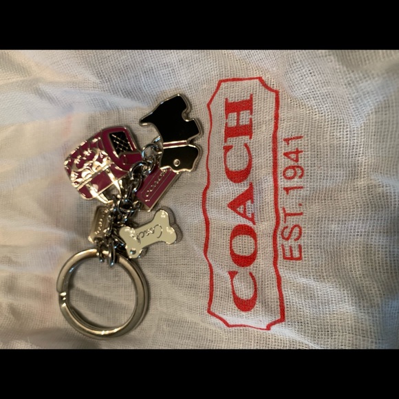 Coach Scottie dog keychain - Picture 2 of 3